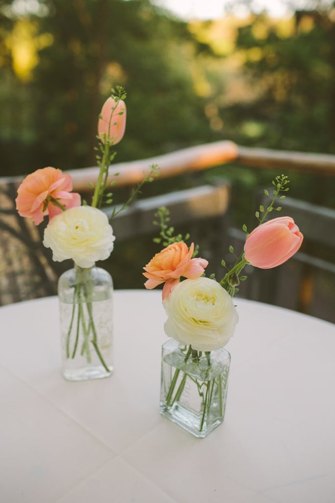 Το Ranunculus είναι μικρά μπουκάλια